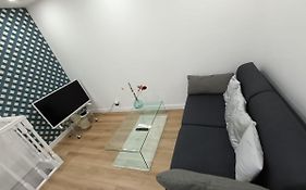 3 Pieces Au Calme Avec 1 Acces Independant